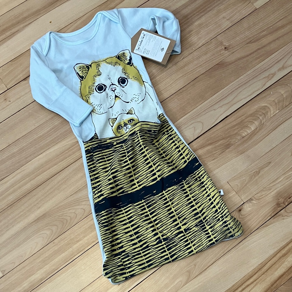 Sleep Sack with Cat & Basket Print. WIth a Pocket and Optionnal Mittens
